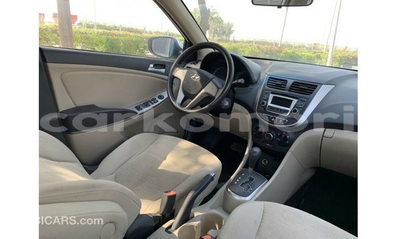 Buy Import Hyundai Accent White Car in Import - Dubai in Great Comore Buy Import Hyundai Accent White Car in Import - Dubai in Great Comore
