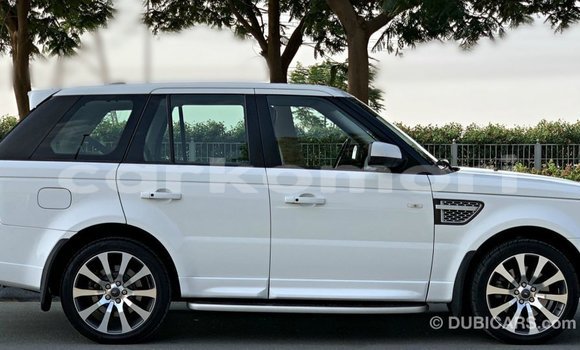 Buy Import Land Rover Range Rover White Car in Import - Dubai in Great Comore Buy Import Land Rover Range Rover White Car in Import - Dubai in Great Comore