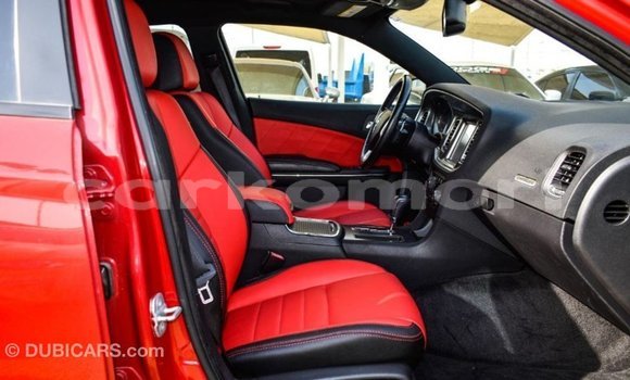 Acheter Import Voiture Dodge Charger Rouge à Import - Dubai, Grande Comore Acheter Import Voiture Dodge Charger Rouge à Import - Dubai, Grande Comore