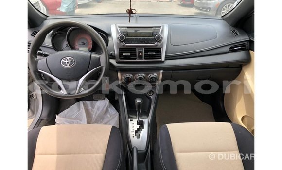 Acheter Import Voiture Toyota Yaris Autre à Import - Dubai, Grande Comore Acheter Import Voiture Toyota Yaris Autre à Import - Dubai, Grande Comore