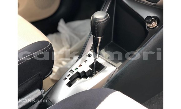 Acheter Import Voiture Toyota Yaris Autre à Import - Dubai, Grande Comore Acheter Import Voiture Toyota Yaris Autre à Import - Dubai, Grande Comore