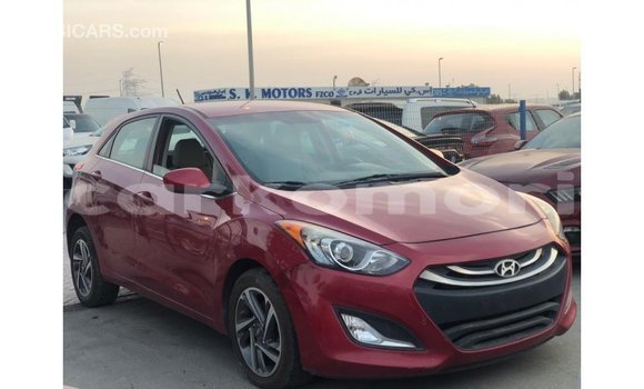 Acheter Import Voiture Hyundai Elantra Rouge à Import - Dubai, Grande Comore Acheter Import Voiture Hyundai Elantra Rouge à Import - Dubai, Grande Comore