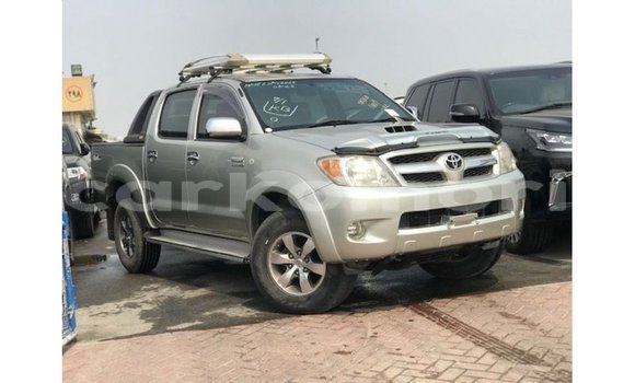 Buy Import Toyota Hilux Other Car in Import - Dubai in Great Comore