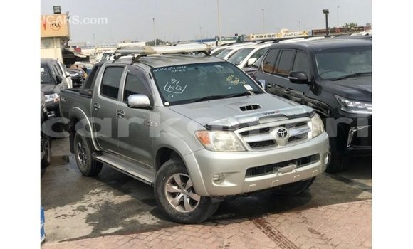 Acheter Import Voiture Toyota Hilux Autre à Import - Dubai, Grande Comore Acheter Import Voiture Toyota Hilux Autre à Import - Dubai, Grande Comore