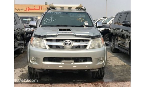 Acheter Import Voiture Toyota Hilux Autre à Import - Dubai, Grande Comore Acheter Import Voiture Toyota Hilux Autre à Import - Dubai, Grande Comore