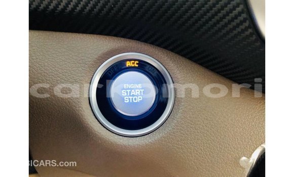 Acheter Import Voiture Hyundai Tucson Blanc à Import - Dubai, Grande Comore Acheter Import Voiture Hyundai Tucson Blanc à Import - Dubai, Grande Comore