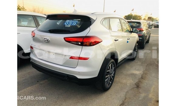 Acheter Import Voiture Hyundai Tucson Autre à Import - Dubai, Grande Comore Acheter Import Voiture Hyundai Tucson Autre à Import - Dubai, Grande Comore