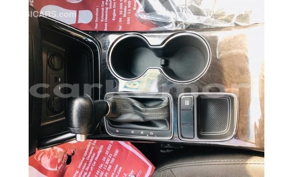 Acheter Import Voiture Kia Sorento Autre à Import - Dubai, Grande Comore Acheter Import Voiture Kia Sorento Autre à Import - Dubai, Grande Comore