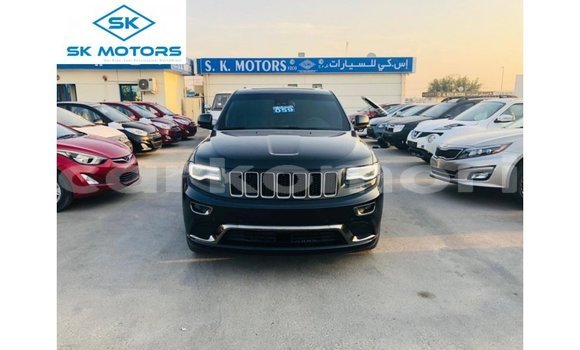 Acheter Import Voiture Jeep Grand Cherokee Noir à Import - Dubai, Grande Comore