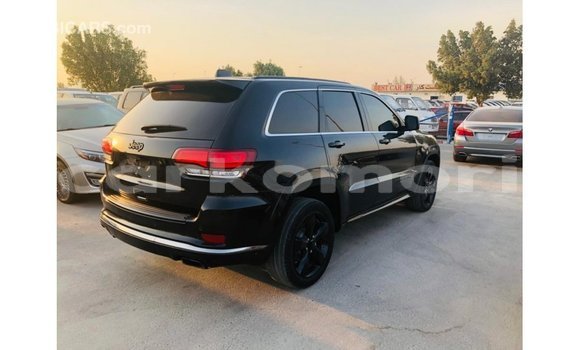 Acheter Import Voiture Jeep Grand Cherokee Noir à Import - Dubai, Grande Comore Acheter Import Voiture Jeep Grand Cherokee Noir à Import - Dubai, Grande Comore