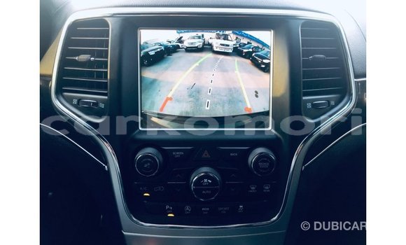 Acheter Import Voiture Jeep Grand Cherokee Noir à Import - Dubai, Grande Comore Acheter Import Voiture Jeep Grand Cherokee Noir à Import - Dubai, Grande Comore