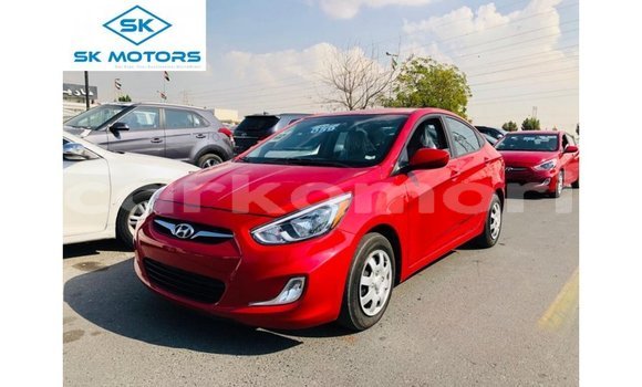 Acheter Import Voiture Hyundai Accent Rouge à Import - Dubai, Grande Comore Acheter Import Voiture Hyundai Accent Rouge à Import - Dubai, Grande Comore
