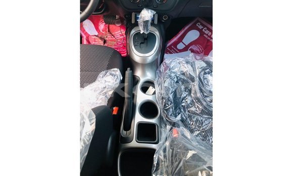 Acheter Import Voiture Nissan Juke Rouge à Import - Dubai, Grande Comore Acheter Import Voiture Nissan Juke Rouge à Import - Dubai, Grande Comore