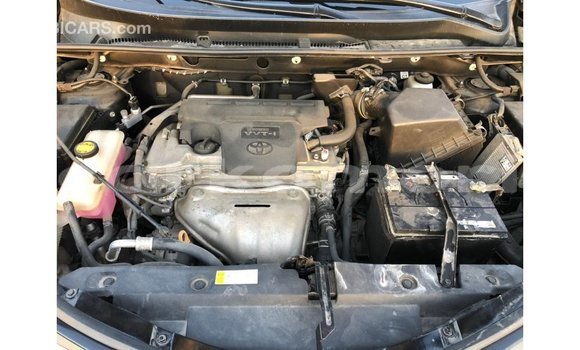 Acheter Import Voiture Toyota 4Runner Noir à Import - Dubai, Grande Comore Acheter Import Voiture Toyota 4Runner Noir à Import - Dubai, Grande Comore