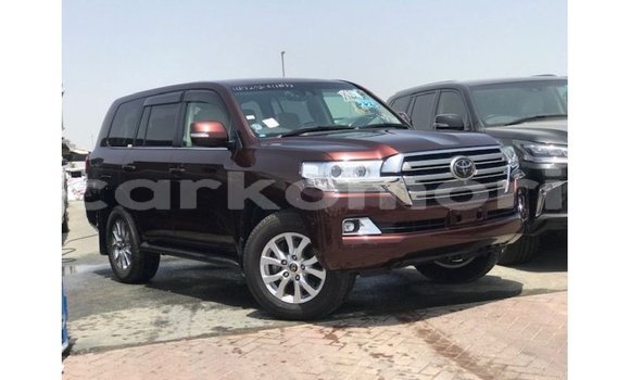 Buy Import Toyota Land Cruiser Red Car in Import - Dubai in Great Comore