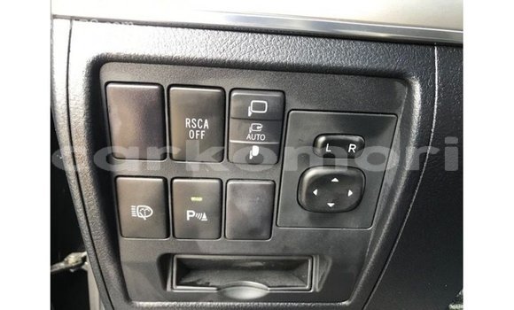 Buy Import Toyota Land Cruiser Black Car in Import - Dubai in Great Comore Buy Import Toyota Land Cruiser Black Car in Import - Dubai in Great Comore