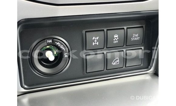 Acheter Import Voiture Toyota Prado Noir à Import - Dubai, Grande Comore Acheter Import Voiture Toyota Prado Noir à Import - Dubai, Grande Comore