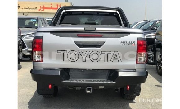 Acheter Import Voiture Toyota Hilux Autre à Import - Dubai, Grande Comore Acheter Import Voiture Toyota Hilux Autre à Import - Dubai, Grande Comore