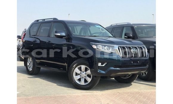 Buy Import Toyota Prado Blue Car in Import - Dubai in Great Comore