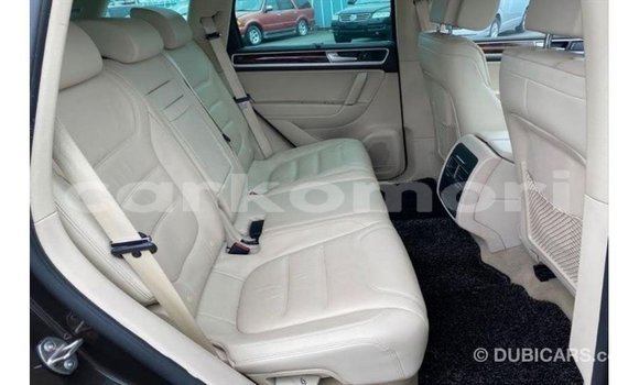 Acheter Import Voiture Volkswagen Touareg Autre à Import - Dubai, Grande Comore Acheter Import Voiture Volkswagen Touareg Autre à Import - Dubai, Grande Comore