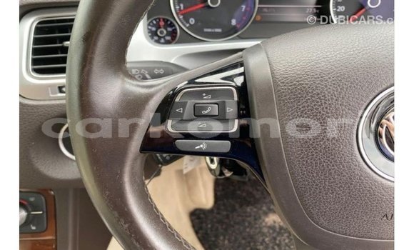 Acheter Import Voiture Volkswagen Touareg Autre à Import - Dubai, Grande Comore Acheter Import Voiture Volkswagen Touareg Autre à Import - Dubai, Grande Comore