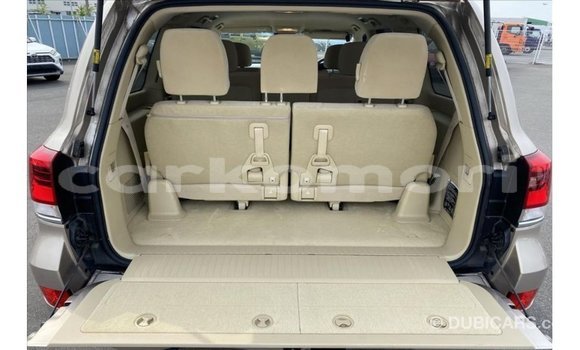 Buy Import Toyota Land Cruiser Other Car in Import - Dubai in Great Comore Buy Import Toyota Land Cruiser Other Car in Import - Dubai in Great Comore