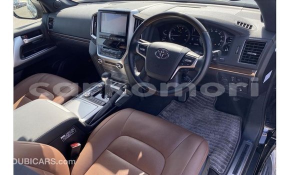 Buy Import Toyota Land Cruiser Black Car in Import - Dubai in Great Comore Buy Import Toyota Land Cruiser Black Car in Import - Dubai in Great Comore