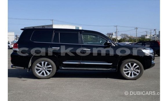Buy Import Toyota Land Cruiser Black Car in Import - Dubai in Great Comore Buy Import Toyota Land Cruiser Black Car in Import - Dubai in Great Comore