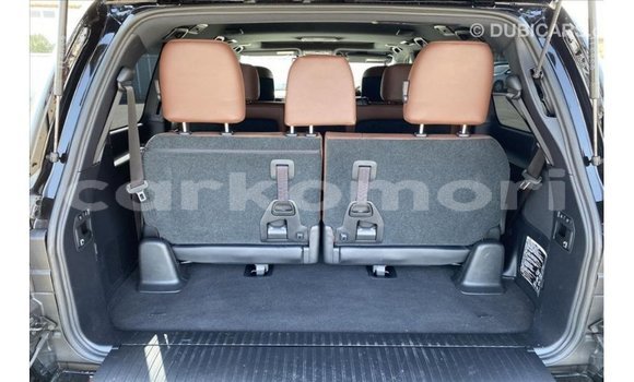 Buy Import Toyota Land Cruiser Black Car in Import - Dubai in Great Comore Buy Import Toyota Land Cruiser Black Car in Import - Dubai in Great Comore