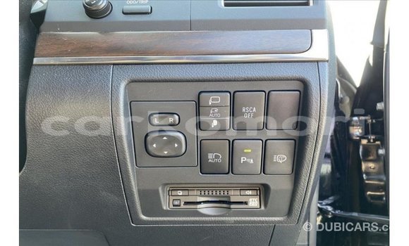Buy Import Toyota Land Cruiser Black Car in Import - Dubai in Great Comore Buy Import Toyota Land Cruiser Black Car in Import - Dubai in Great Comore