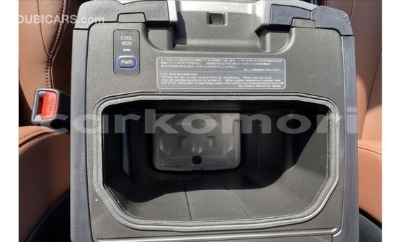 Buy Import Toyota Land Cruiser Black Car in Import - Dubai in Great Comore Buy Import Toyota Land Cruiser Black Car in Import - Dubai in Great Comore