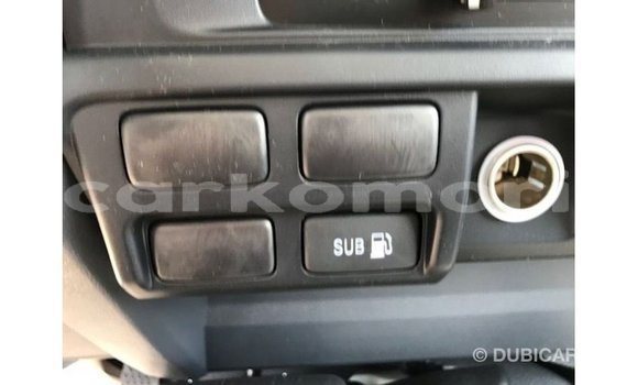 Buy Import Toyota Land Cruiser White Car in Import - Dubai in Great Comore Buy Import Toyota Land Cruiser White Car in Import - Dubai in Great Comore