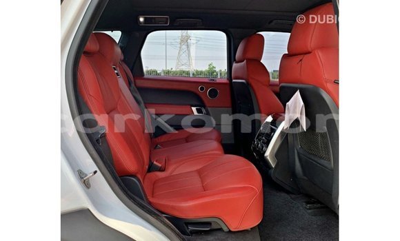 Buy Import Land Rover Range Rover White Car in Import - Dubai in Great Comore Buy Import Land Rover Range Rover White Car in Import - Dubai in Great Comore
