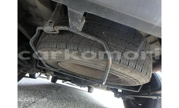 Acheter Import Voiture Toyota Hiace Blanc à Import - Dubai, Grande Comore Acheter Import Voiture Toyota Hiace Blanc à Import - Dubai, Grande Comore