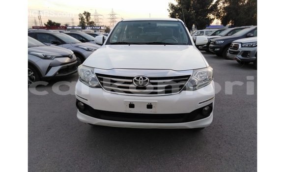 Buy Import Toyota Fortuner White Car in Import - Dubai in Great Comore Buy Import Toyota Fortuner White Car in Import - Dubai in Great Comore