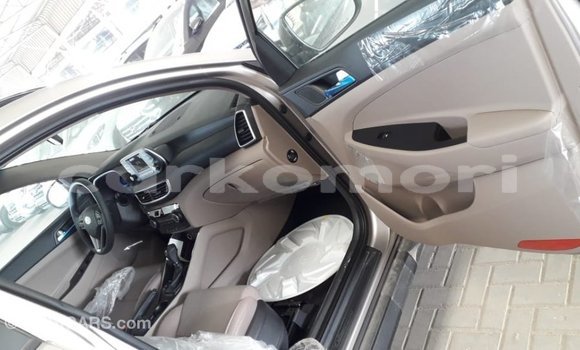 Acheter Import Voiture Hyundai Tucson Autre à Import - Dubai, Grande Comore Acheter Import Voiture Hyundai Tucson Autre à Import - Dubai, Grande Comore