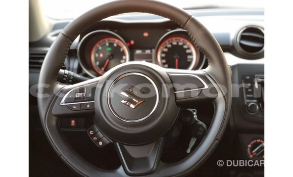 Acheter Import Voiture Suzuki Swift Autre à Import - Dubai, Grande Comore Acheter Import Voiture Suzuki Swift Autre à Import - Dubai, Grande Comore