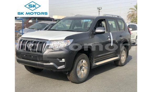 Acheter Import Voiture Toyota Prado Autre à Import - Dubai, Grande Comore Acheter Import Voiture Toyota Prado Autre à Import - Dubai, Grande Comore