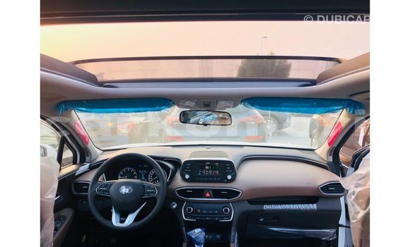 Acheter Import Voiture Hyundai Santa Fe Blanc à Import - Dubai, Grande Comore Acheter Import Voiture Hyundai Santa Fe Blanc à Import - Dubai, Grande Comore