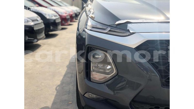 Big with watermark hyundai santa fe great comore import dubai 3613