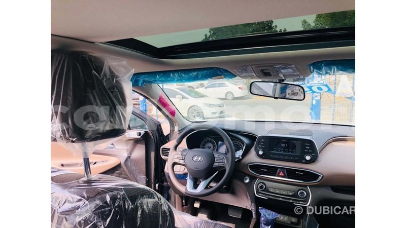 Big with watermark hyundai santa fe great comore import dubai 3613