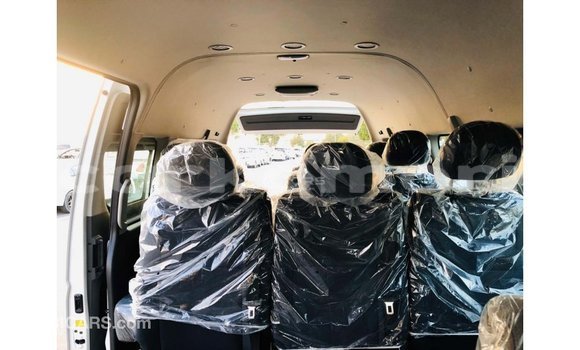 Acheter Import Voiture Foton Tunland Blanc à Import - Dubai, Grande Comore Acheter Import Voiture Foton Tunland Blanc à Import - Dubai, Grande Comore