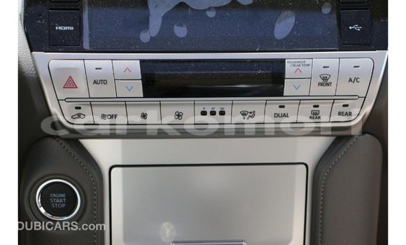 Acheter Import Voiture Toyota Prado Noir à Import - Dubai, Grande Comore Acheter Import Voiture Toyota Prado Noir à Import - Dubai, Grande Comore