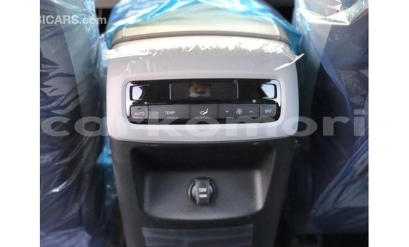 Acheter Import Voiture Hyundai Accent Autre à Import - Dubai, Grande Comore Acheter Import Voiture Hyundai Accent Autre à Import - Dubai, Grande Comore