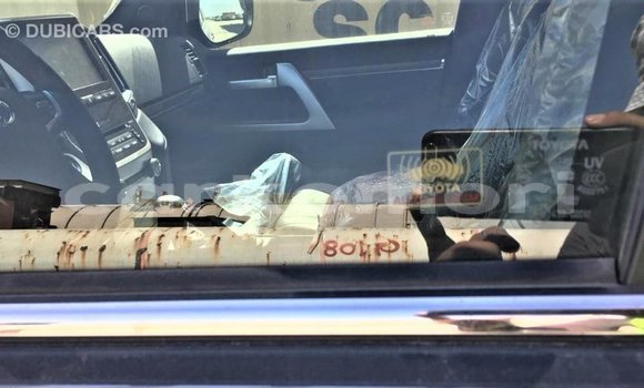 Acheter Import Voiture Toyota Land Cruiser Noir à Import - Dubai, Grande Comore Acheter Import Voiture Toyota Land Cruiser Noir à Import - Dubai, Grande Comore