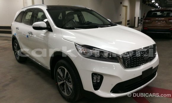 Acheter Import Voiture Kia Sorento Blanc à Import - Dubai, Grande Comore Acheter Import Voiture Kia Sorento Blanc à Import - Dubai, Grande Comore