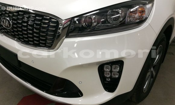Acheter Import Voiture Kia Sorento Blanc à Import - Dubai, Grande Comore Acheter Import Voiture Kia Sorento Blanc à Import - Dubai, Grande Comore