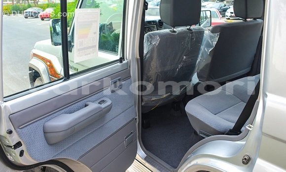 Acheter Import Voiture Toyota Land Cruiser Autre à Import - Dubai, Grande Comore Acheter Import Voiture Toyota Land Cruiser Autre à Import - Dubai, Grande Comore