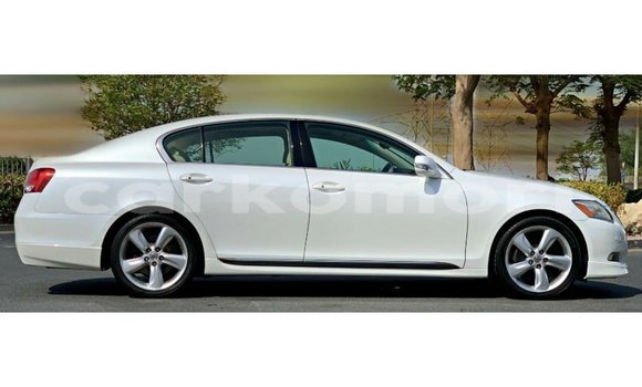 Buy Import Lexus GS White Car in Import - Dubai in Great Comore Buy Import Lexus GS White Car in Import - Dubai in Great Comore