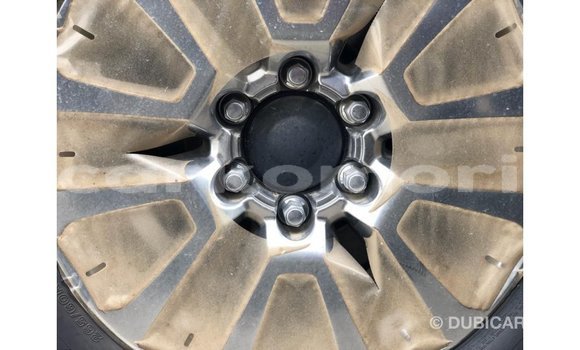 Acheter Import Voiture Toyota Prado Bleu à Import - Dubai, Grande Comore Acheter Import Voiture Toyota Prado Bleu à Import - Dubai, Grande Comore